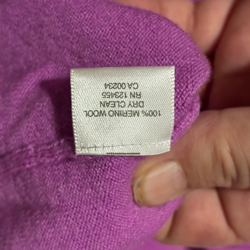 Lord & Taylor Merino Wool Sweater Purple V Neck XS Preppy Classic - Picture 7 of 8